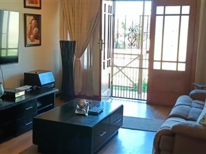 3 Bedroom Property for Sale in Wilkoppies North West